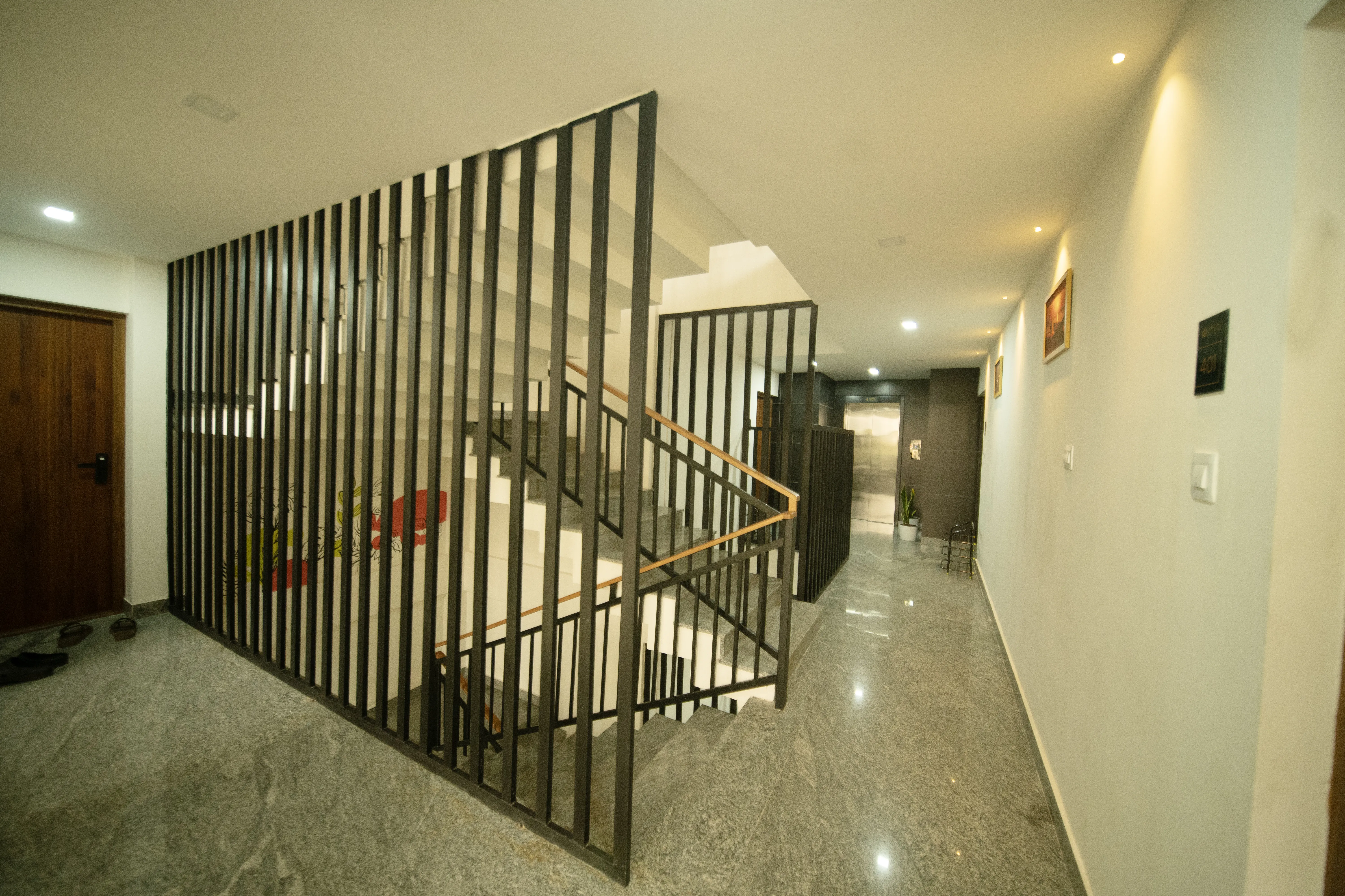 Spezio Apartments corridor modern interior